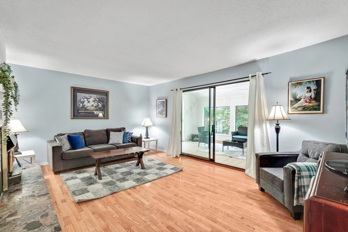 Primary Bedroom Photo of 24240 113 Avenue, Maple Ridge, BC