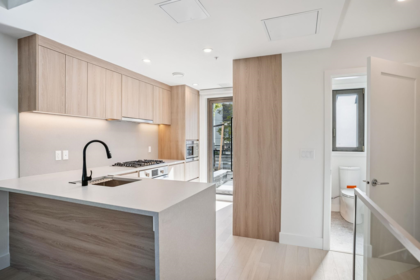 6268 Oak Street, Vancouver, BC, Vancouver — Townhouse for sale