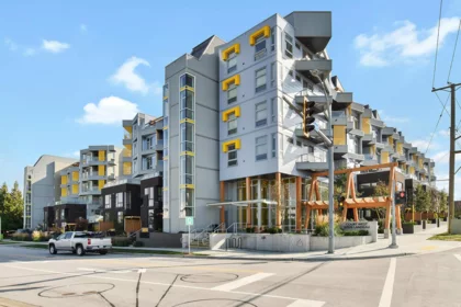 313 32838 Landeau Place, Abbotsford, BC, Central Abbotsford — 1 bed apartment/condo for sale