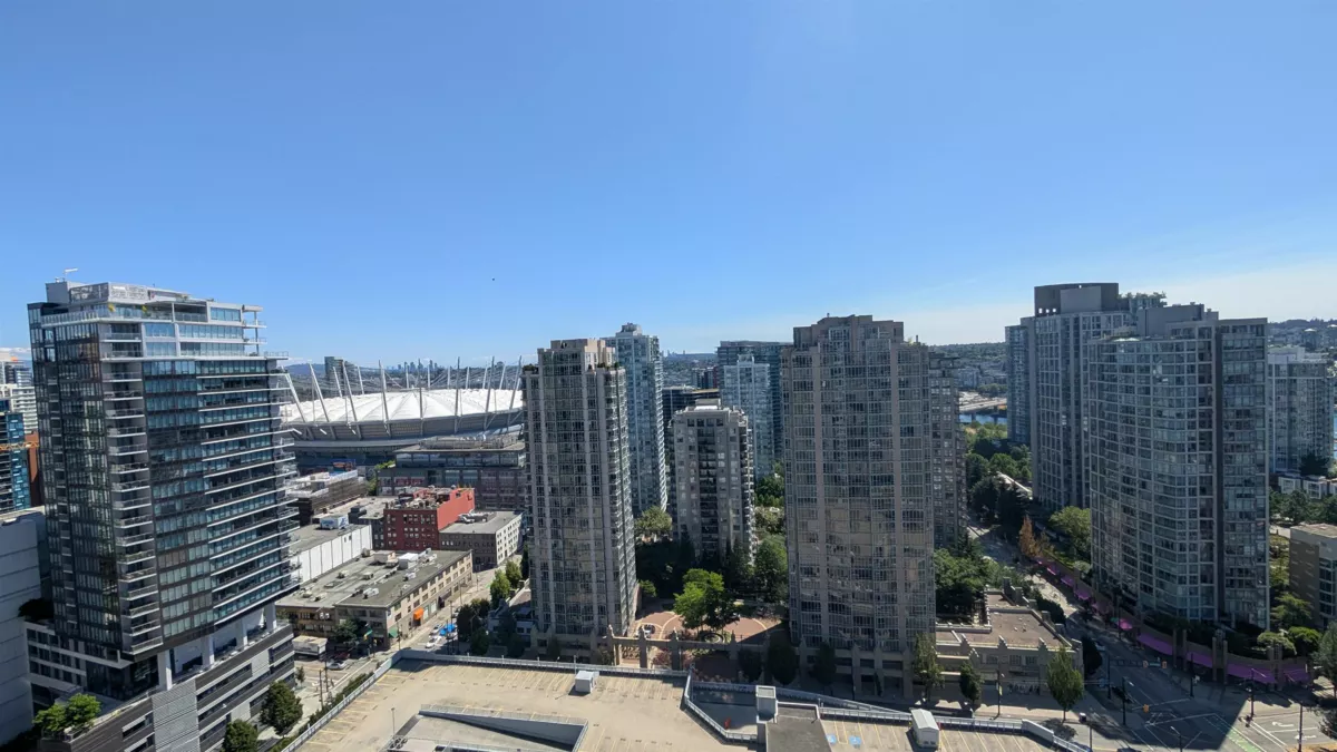 Loft / Bonus Room Photo of 2705 977 Mainland Street, Vancouver, BC