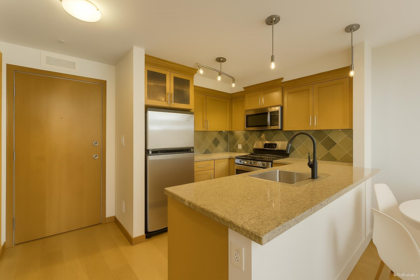 402 10 Renaissance Square, New Westminster, BC