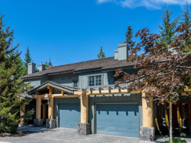 4 2240 Nordic Drive, Whistler, BC, Whistler — Townhouse for sale