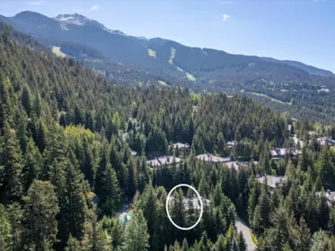 4 2240 Nordic Drive, Whistler, BC, Whistler — Townhouse for sale