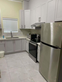 Powder Room Photo of 9669 133a Street, Surrey, BC