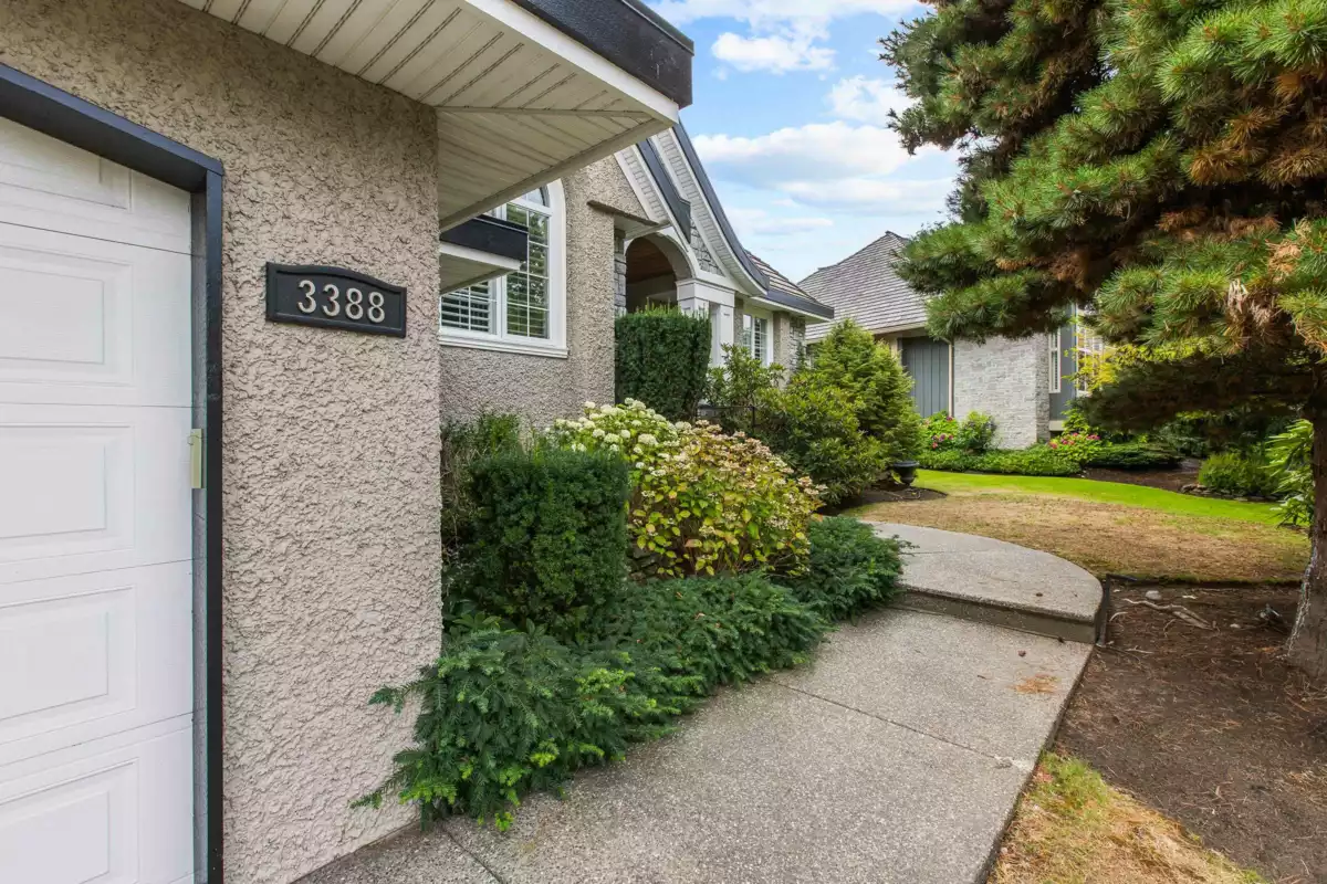 Family Room Photo of 3388 Canterbury Drive, Surrey, BC
