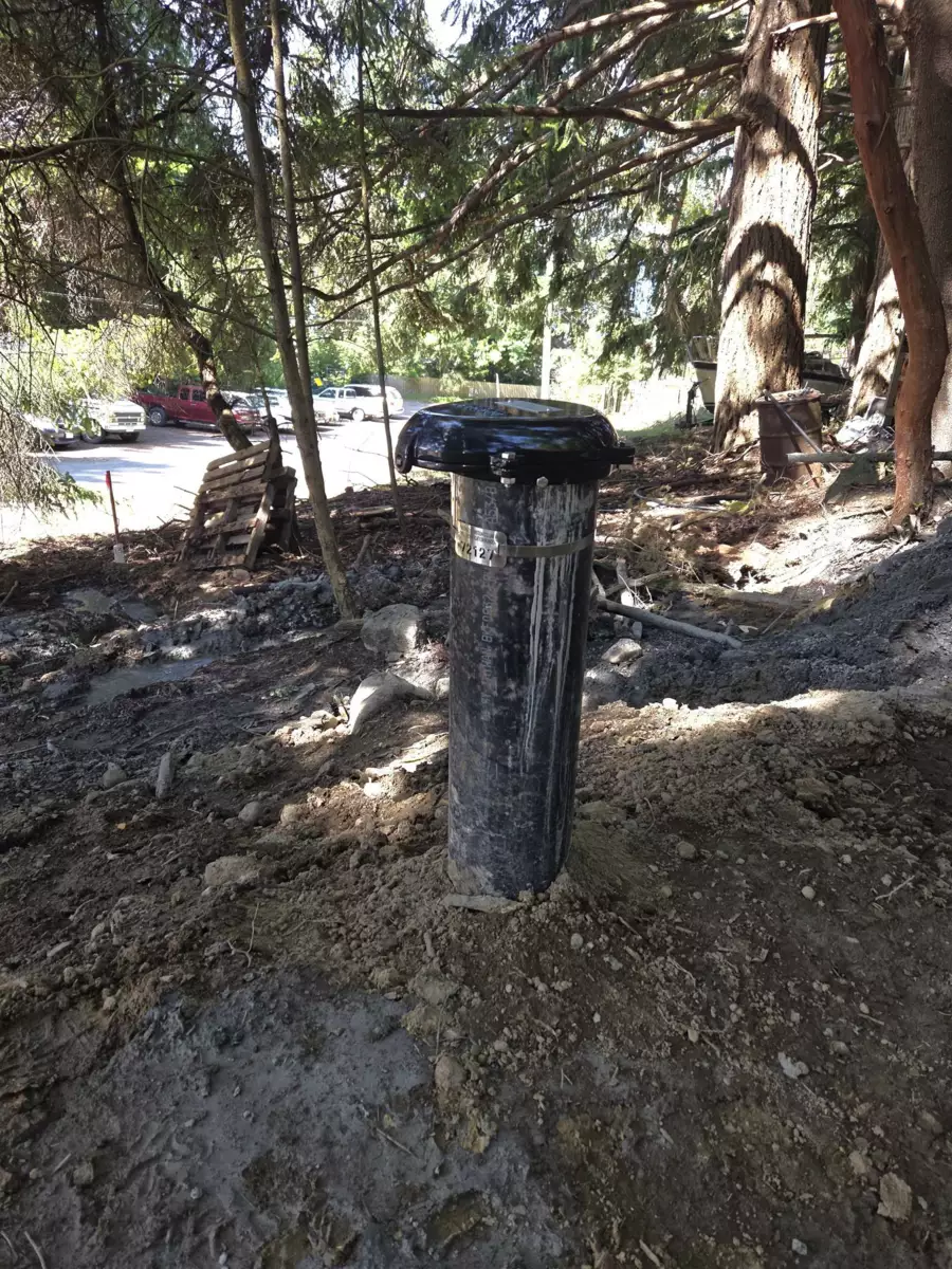 Garage Interior Photo of 488 Letour Road, Mayne Island, BC