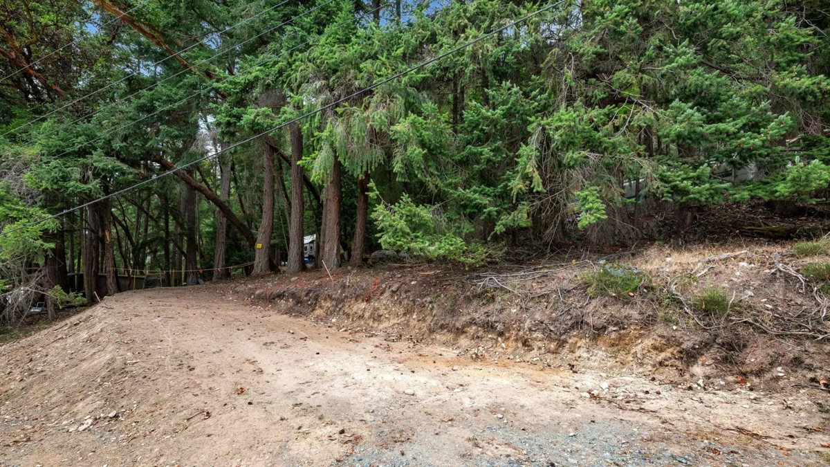 Loft / Bonus Room Photo of 488 Letour Road, Mayne Island, BC