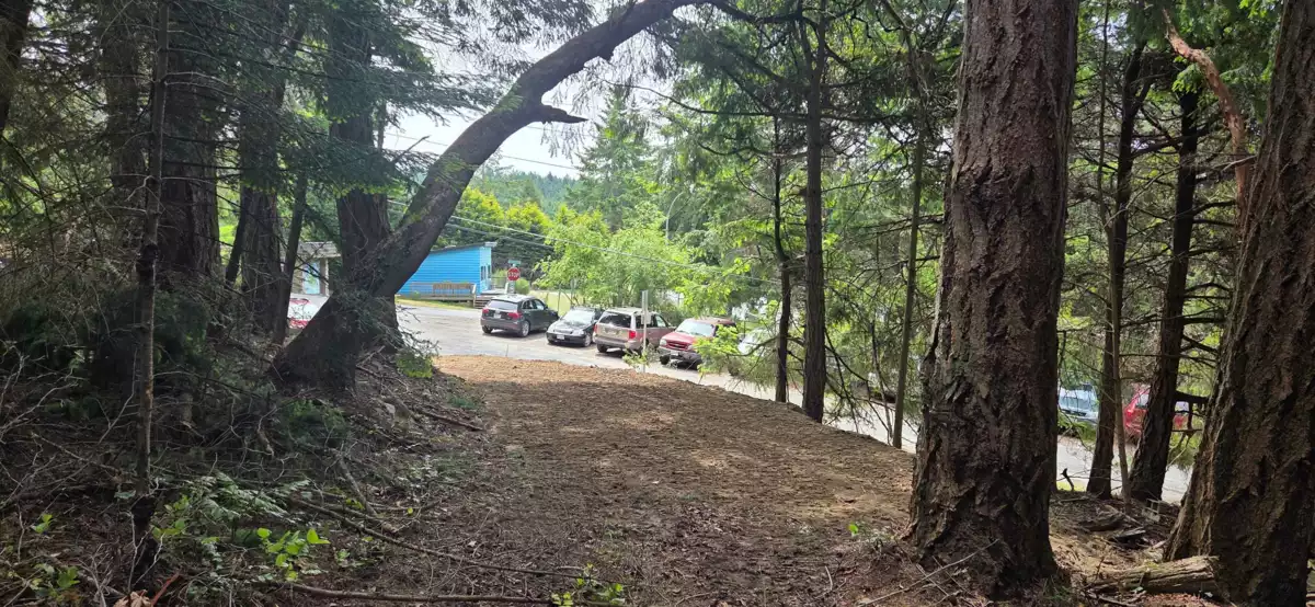 Walk-In Closet Photo of 488 Letour Road, Mayne Island, BC