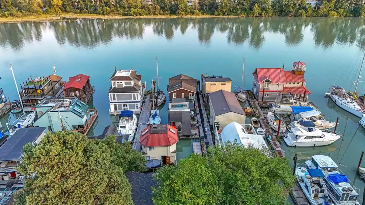 Outdoor Kitchen Photo of 7 23000 Dyke Road, Richmond, BC