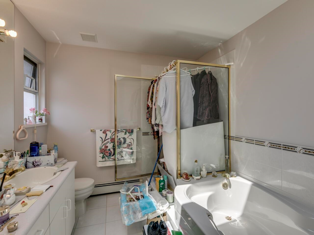 Garden / Landscaping Photo of 8 10000 Fisher Gate, Richmond, BC