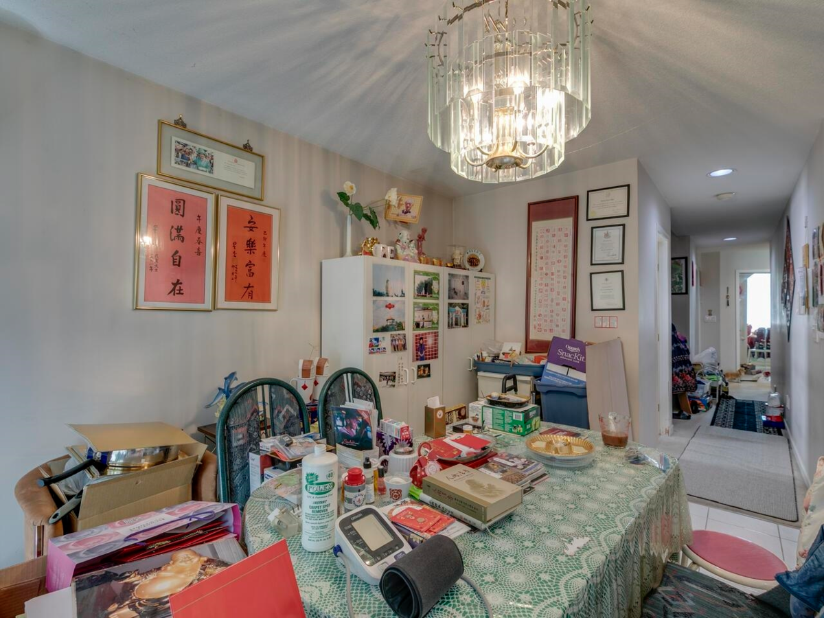 Guest Bathroom Photo of 8 10000 Fisher Gate, Richmond, BC