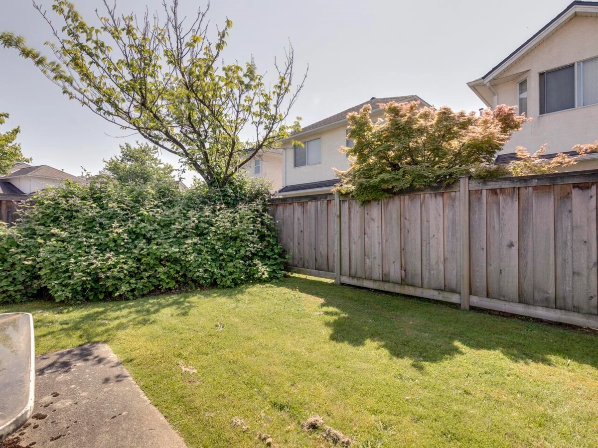 Outdoor Kitchen Photo of 8 10000 Fisher Gate, Richmond, BC