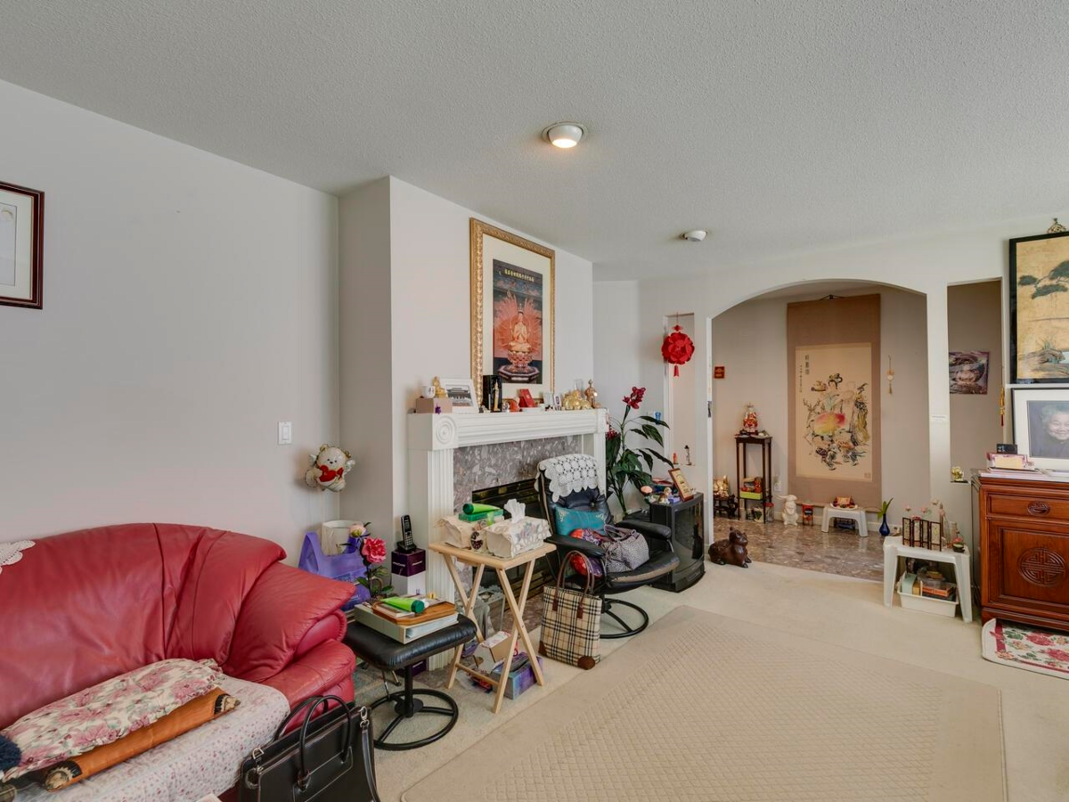 Primary Bathroom Photo of 8 10000 Fisher Gate, Richmond, BC