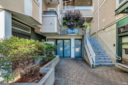 211 2545 W Broadway, Vancouver, BC, Vancouver — Townhouse for sale