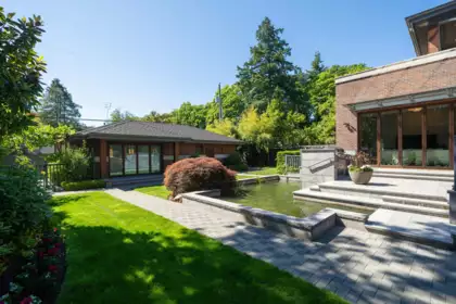 Garden / Landscaping Photo of 5937 Churchill Street, Vancouver, BC