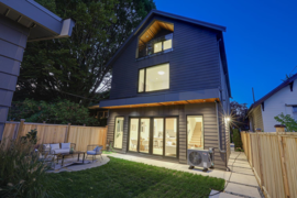 2 944 E 13 Avenue, Vancouver, BC