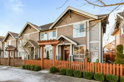 23942 Kanaka Way, Maple Ridge, BC, Maple Ridge — Row House (Non-Strata) for sale