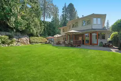 5475 Greenleaf Road, West Vancouver, BC, West Vancouver — Single Family Residence for sale