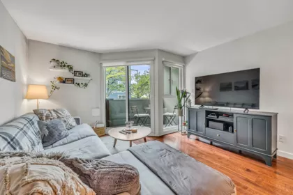 2 1870 Yew Street, Vancouver, BC, Vancouver — Apartment/Condo for sale