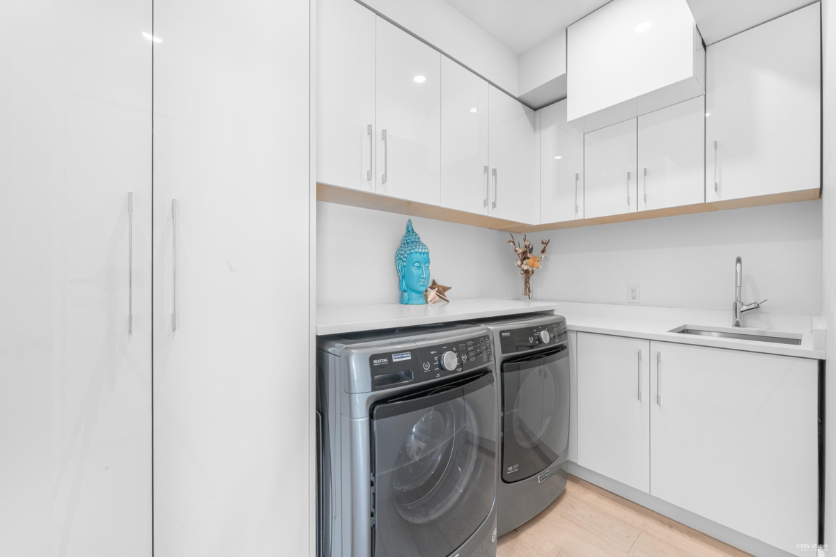 Loft / Bonus Room Photo of 919 E 4th Street, North Vancouver, BC