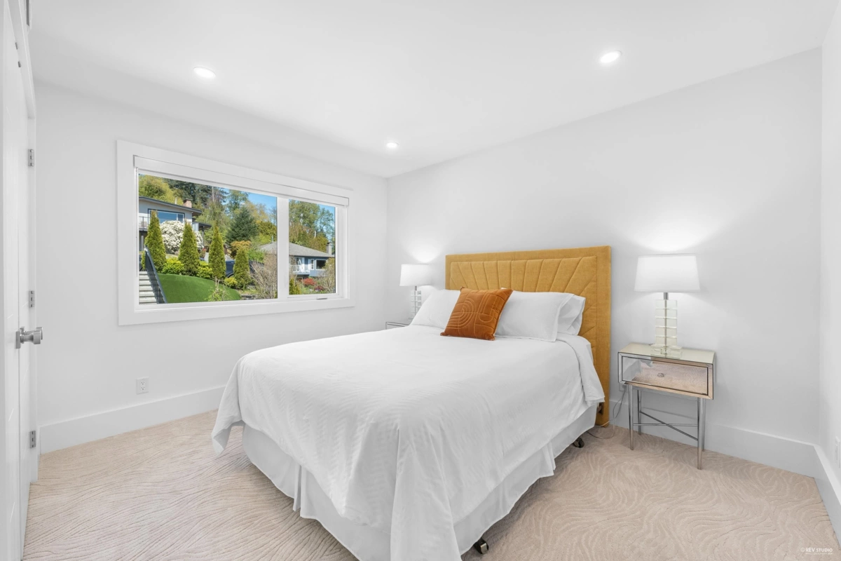 Outdoor Deck Photo of 919 E 4th Street, North Vancouver, BC