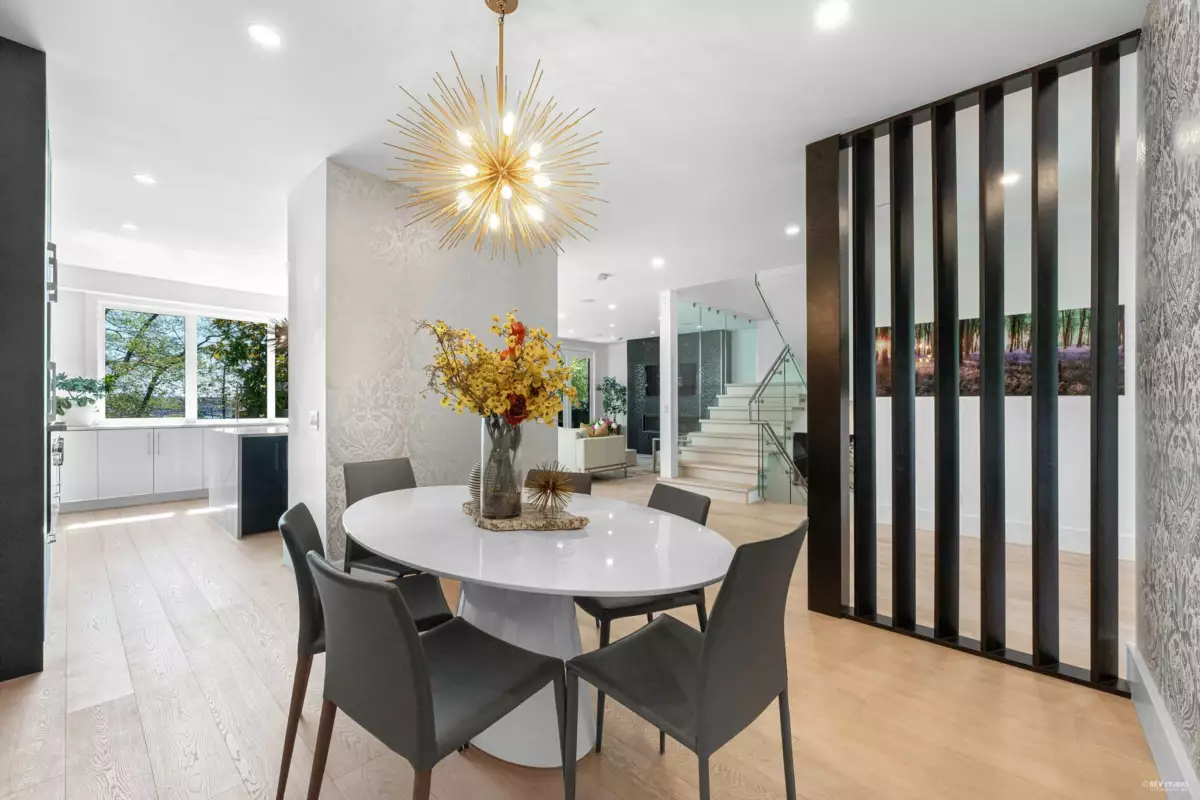 Pantry Photo of 919 E 4th Street, North Vancouver, BC