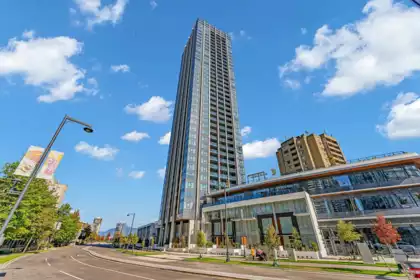 302 10448 University Drive, Surrey, BC