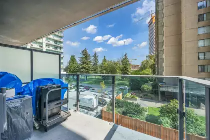 Guest Bathroom Photo of 302 10448 University Drive, Surrey, BC