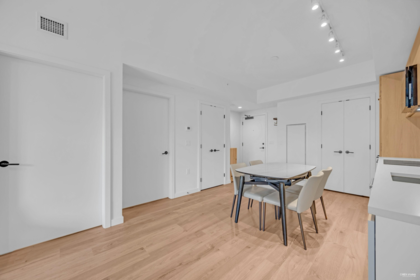 Kitchen Photo of 302 10448 University Drive, Surrey, BC