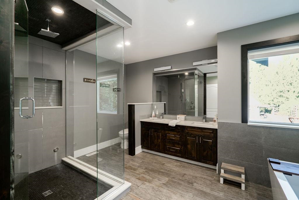 Backyard Photo of 30210 Keystone Avenue, Mission, BC