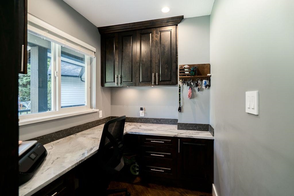Garage Interior Photo of 30210 Keystone Avenue, Mission, BC