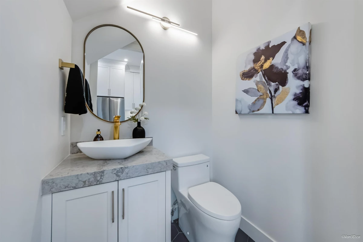 Kitchen Photo of 1347 E 64th Avenue, Vancouver, BC