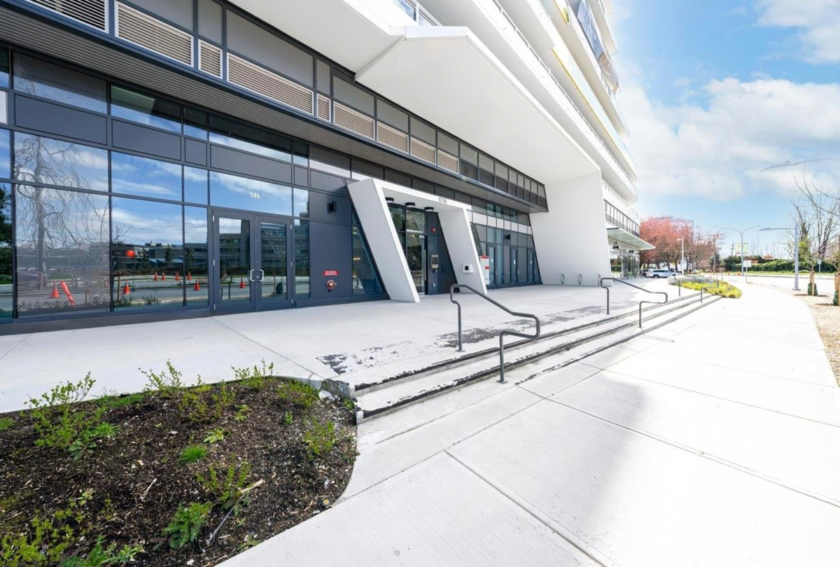 Hallway Photo of 611 5788 Gilbert Road, Richmond, BC