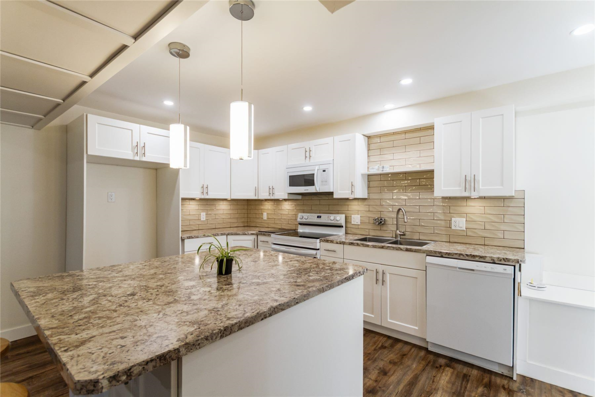 Bedroom 3 Photo of 648 Willow Street, Hope, BC