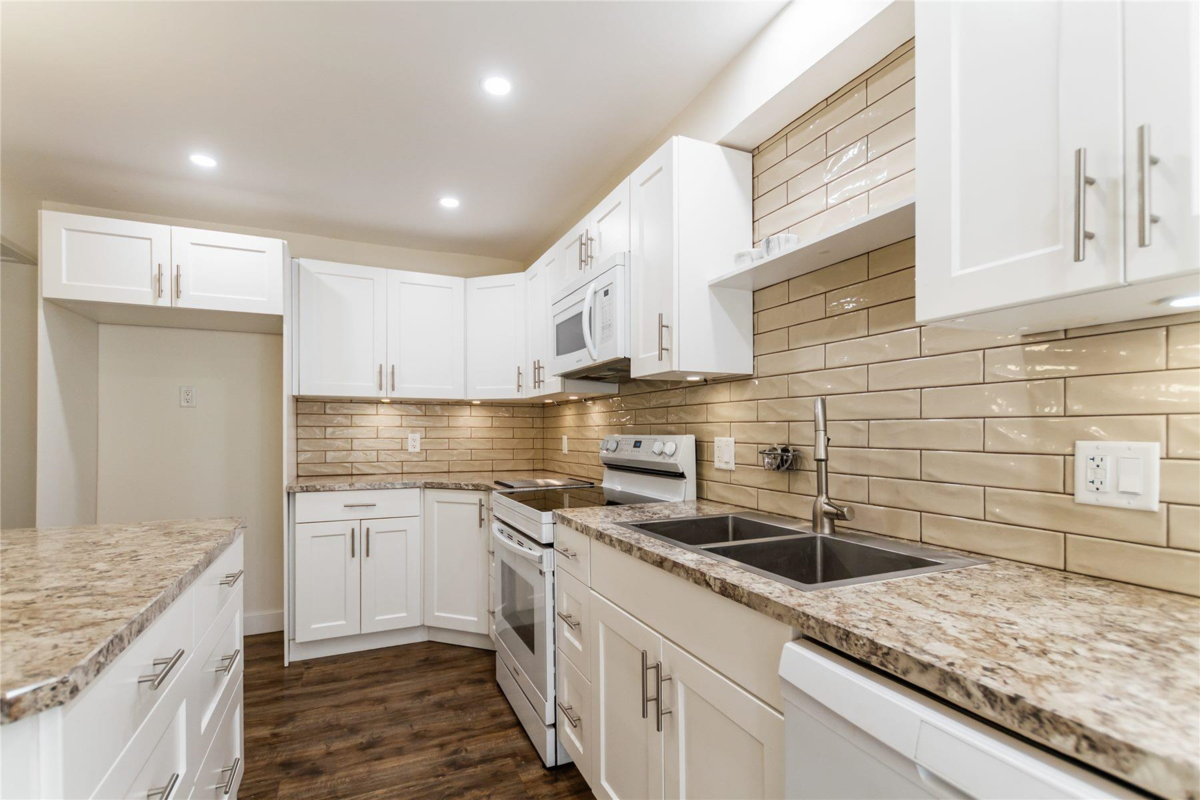 Bedroom 4 Photo of 648 Willow Street, Hope, BC