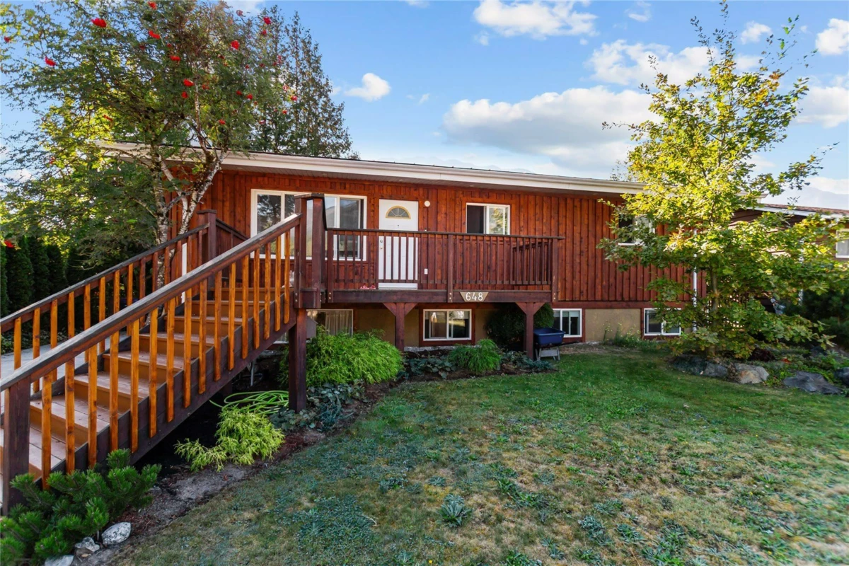 Exterior Rear Photo of 648 Willow Street, Hope, BC