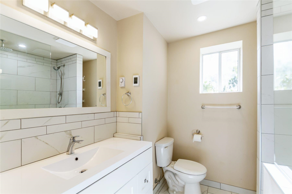 Office / Den Photo of 648 Willow Street, Hope, BC