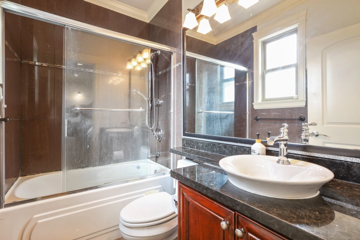 Hallway Photo of 11420 Seacrest Road, Richmond, BC