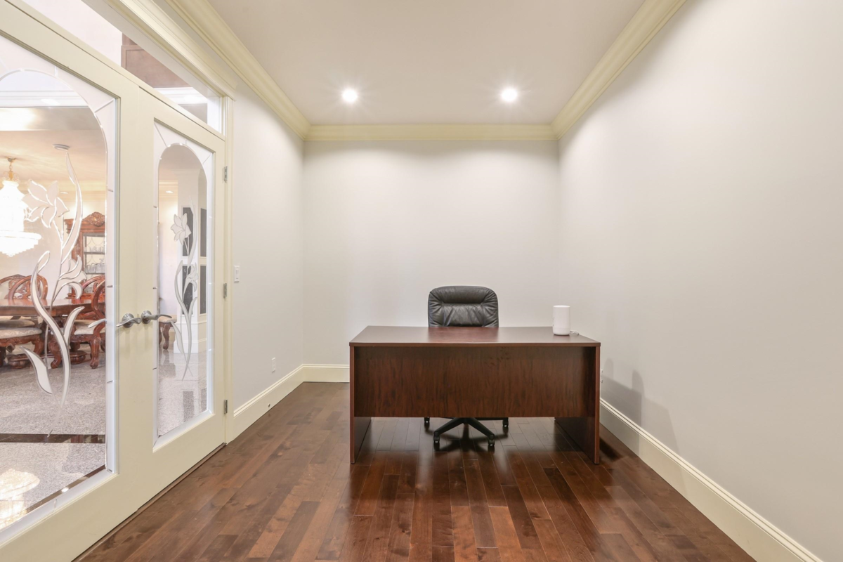 Powder Room Photo of 11420 Seacrest Road, Richmond, BC