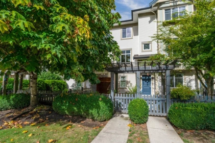 10 8418 163 Street, Surrey, BC, Surrey — Townhouse for sale