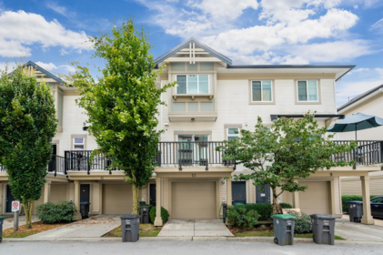 10 8418 163 Street, Surrey, BC, Surrey — Townhouse for sale