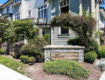 10 8418 163 Street, Surrey, BC, Surrey — Townhouse for sale