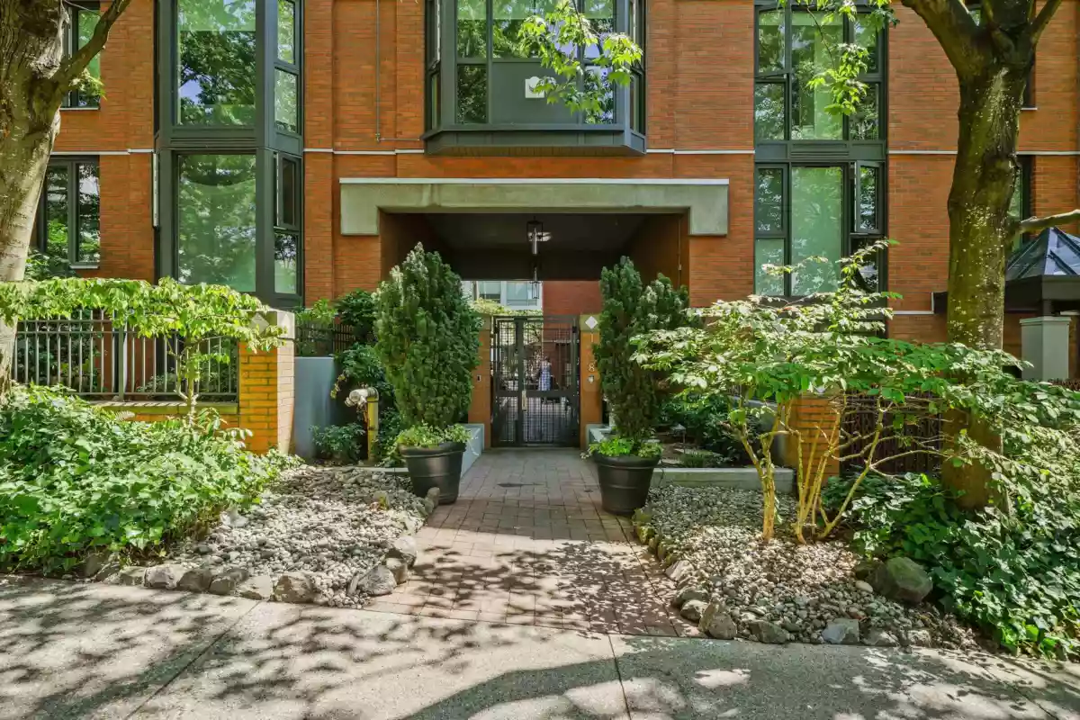 Exterior Rear Photo of 102 1488 Hornby Street, Vancouver, BC