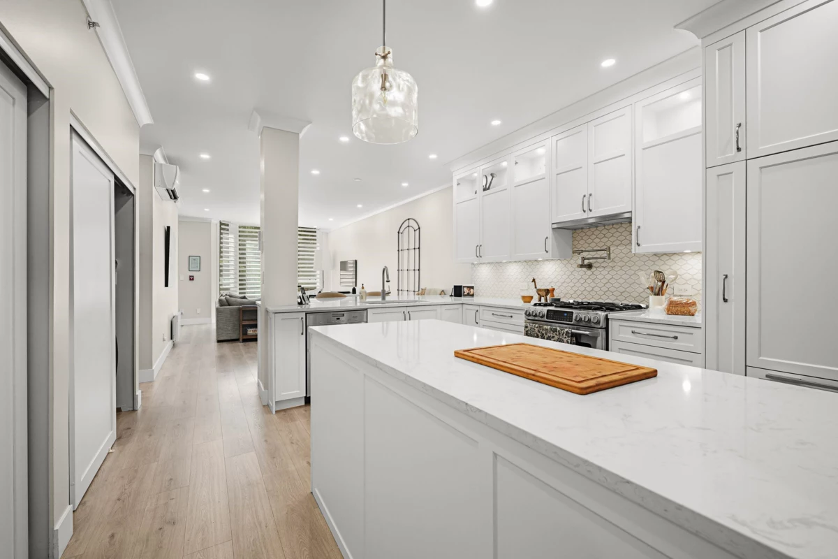 Loft / Bonus Room Photo of 102 1488 Hornby Street, Vancouver, BC