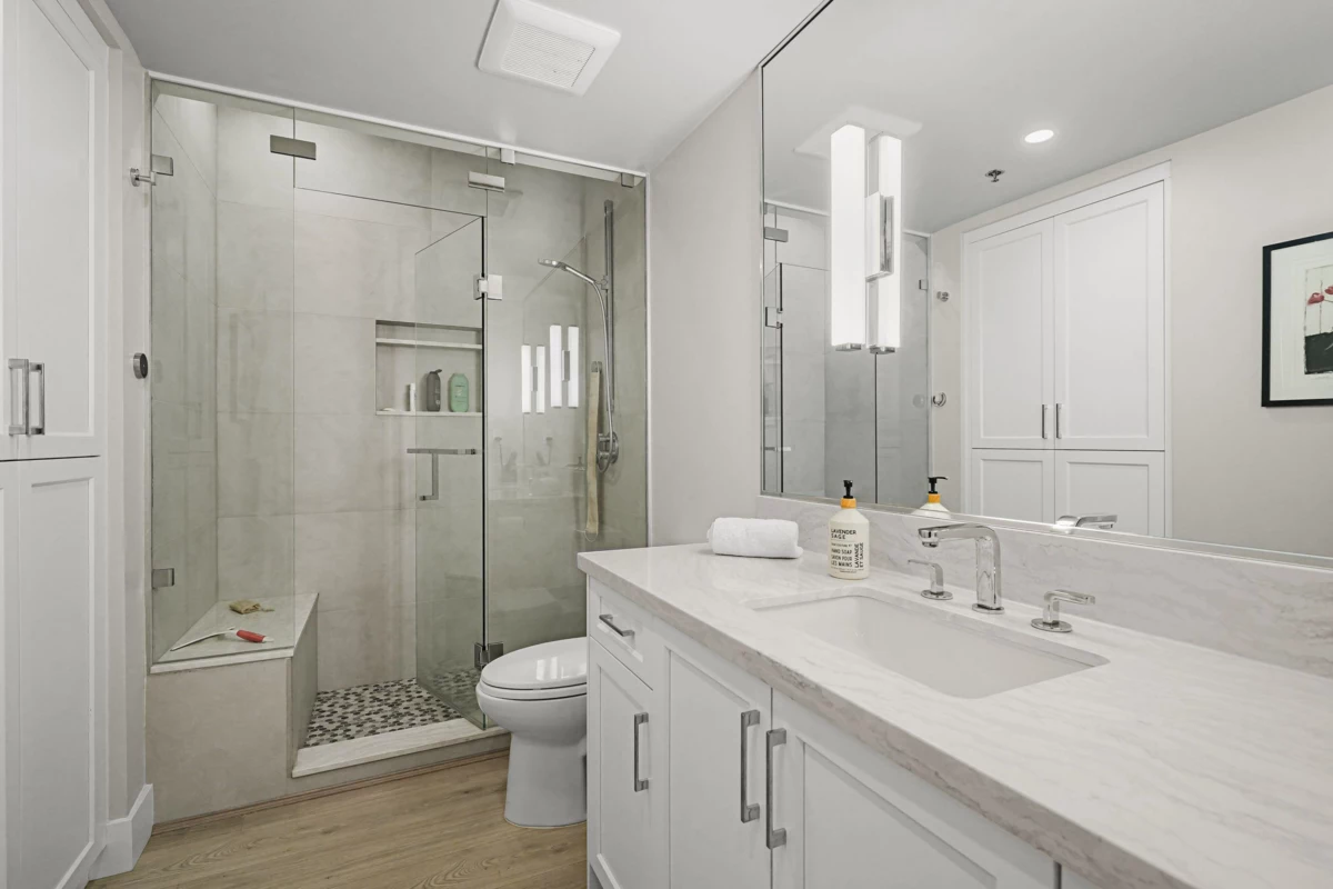 Office / Den Photo of 102 1488 Hornby Street, Vancouver, BC