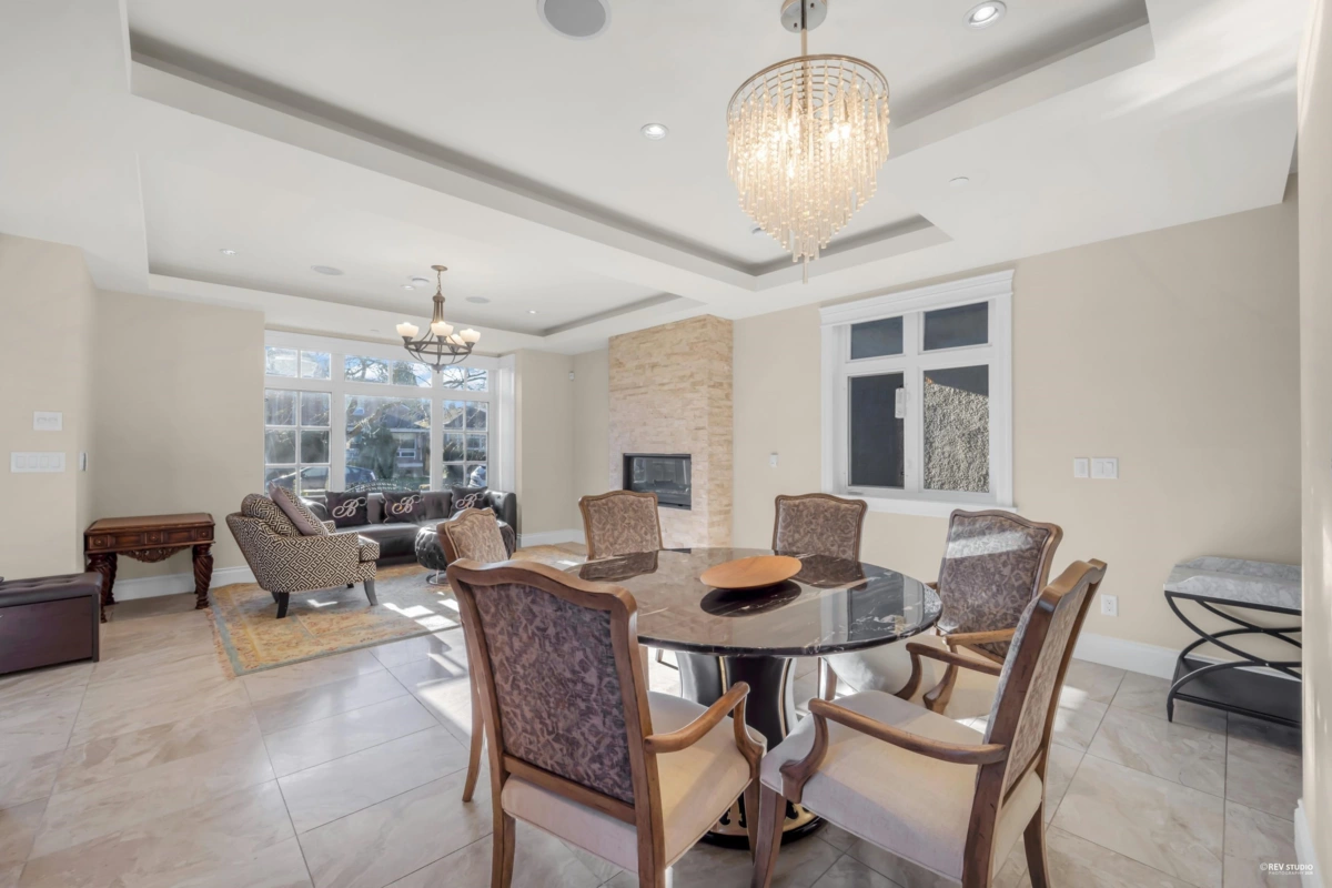 Family Room Photo of 2721 W 21 Avenue, Vancouver, BC