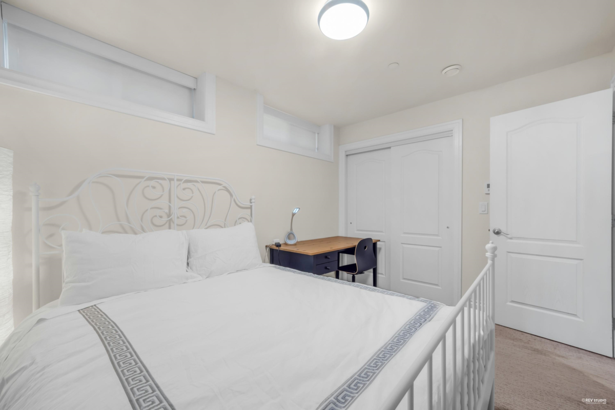 Hot Tub / Spa Photo of 2721 W 21 Avenue, Vancouver, BC