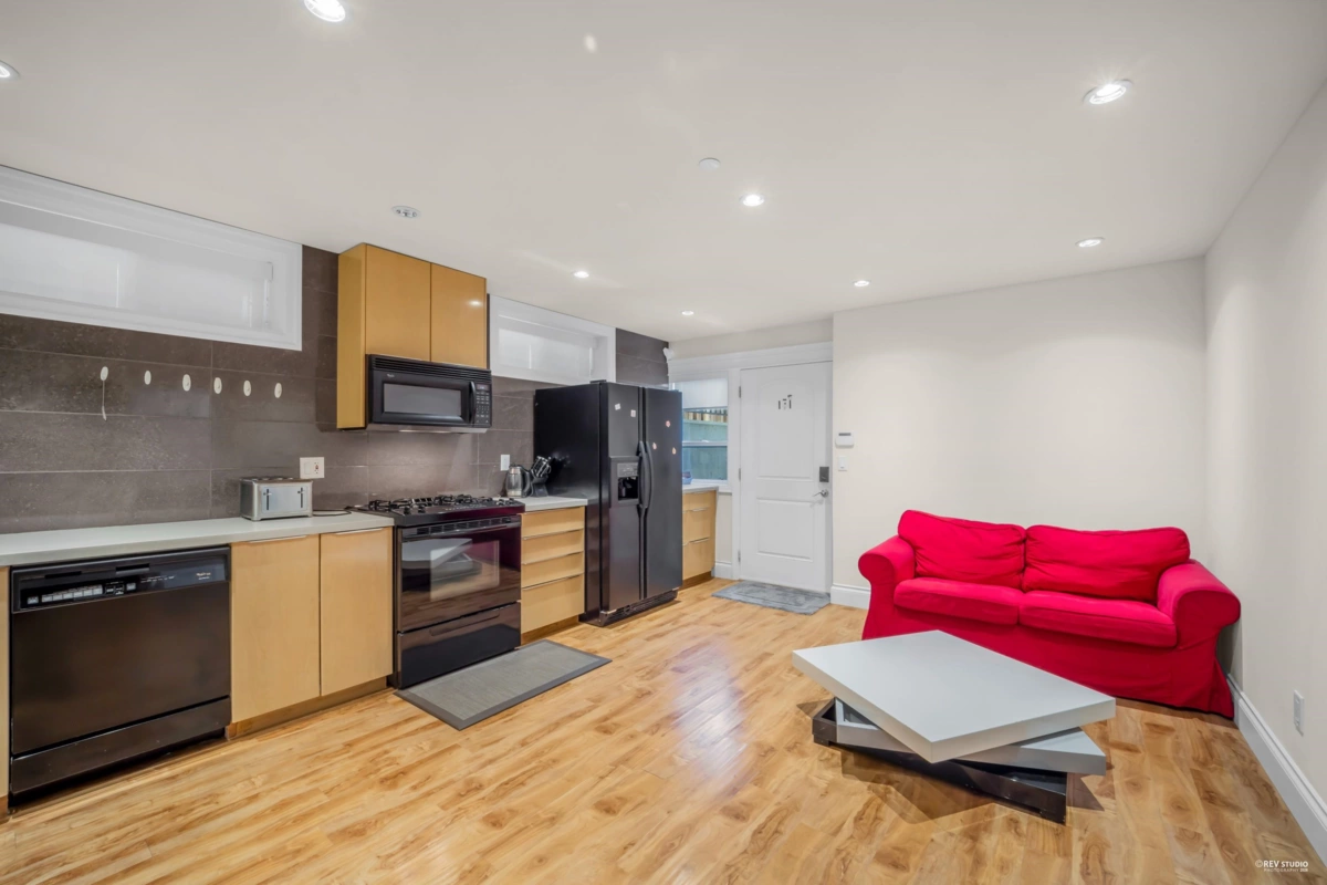 Outdoor Deck Photo of 2721 W 21 Avenue, Vancouver, BC