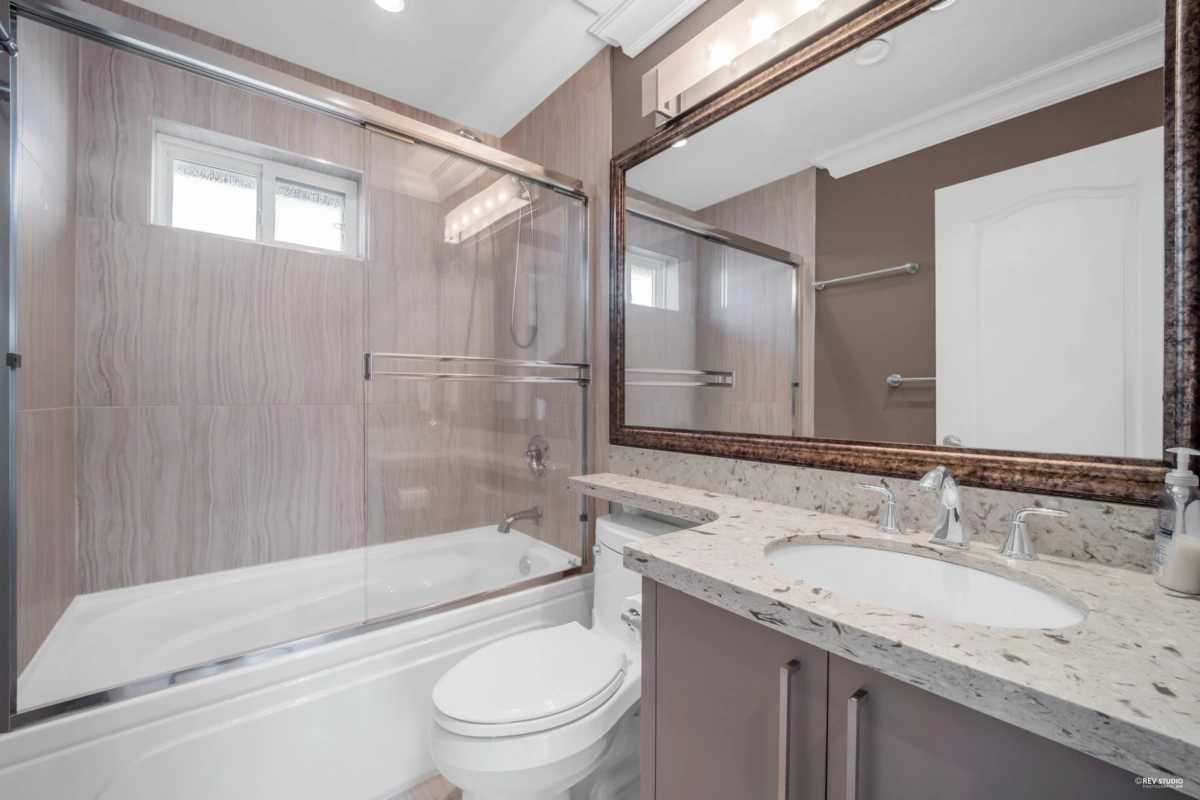 Outdoor Kitchen Photo of 2721 W 21 Avenue, Vancouver, BC