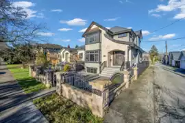 2721 W 21 Avenue, Vancouver, BC
